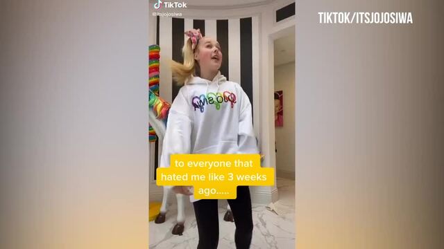 JoJo Siwa LGBTQ+ Pride Speech- Columbia, SC 3/5/2022 