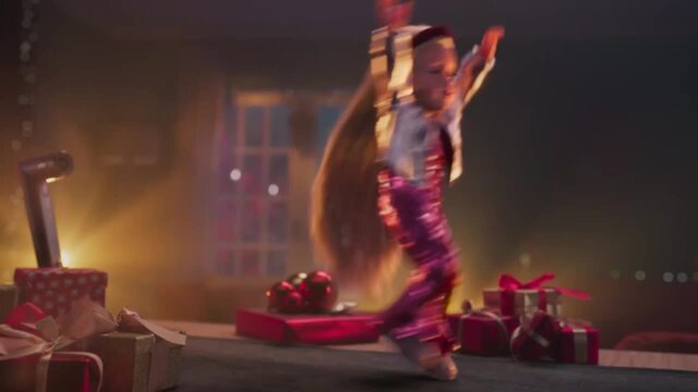 Argos puts toys Connie and Trevor at centre of Christmas ad