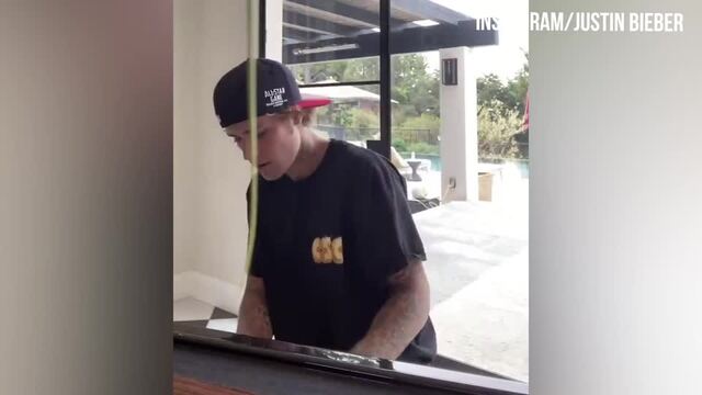 Justin Bieber's 'Ghost' Lyrics Are About Losing a Loved One