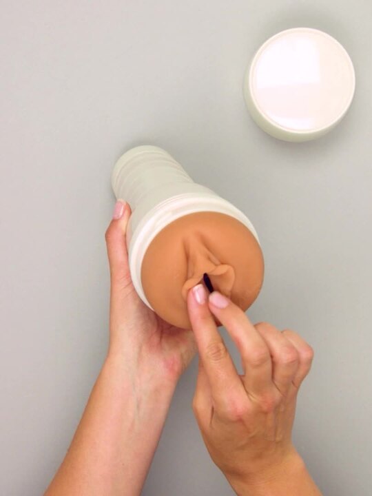 Fleshlight Autumn Falls Cream Texture Fleshlight Autumn Falls Cream Texture
