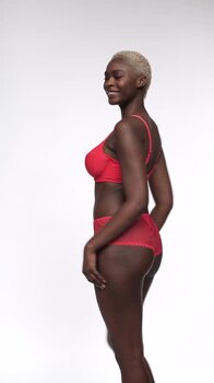 content | Primadonna