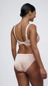 Video | Primadonna