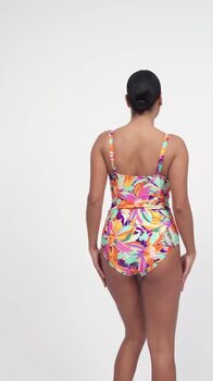 Video | Primadonna
