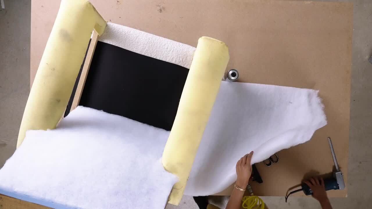 Part 16 - Adding Dacron to the inside back