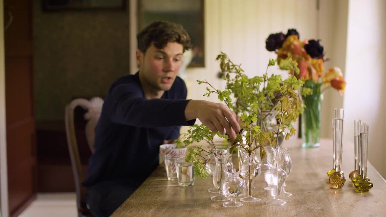 An arrangement for your kitchen table - part 1