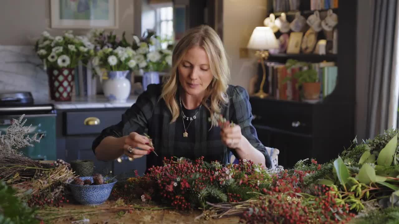 Making a Christmas wreath - part 2