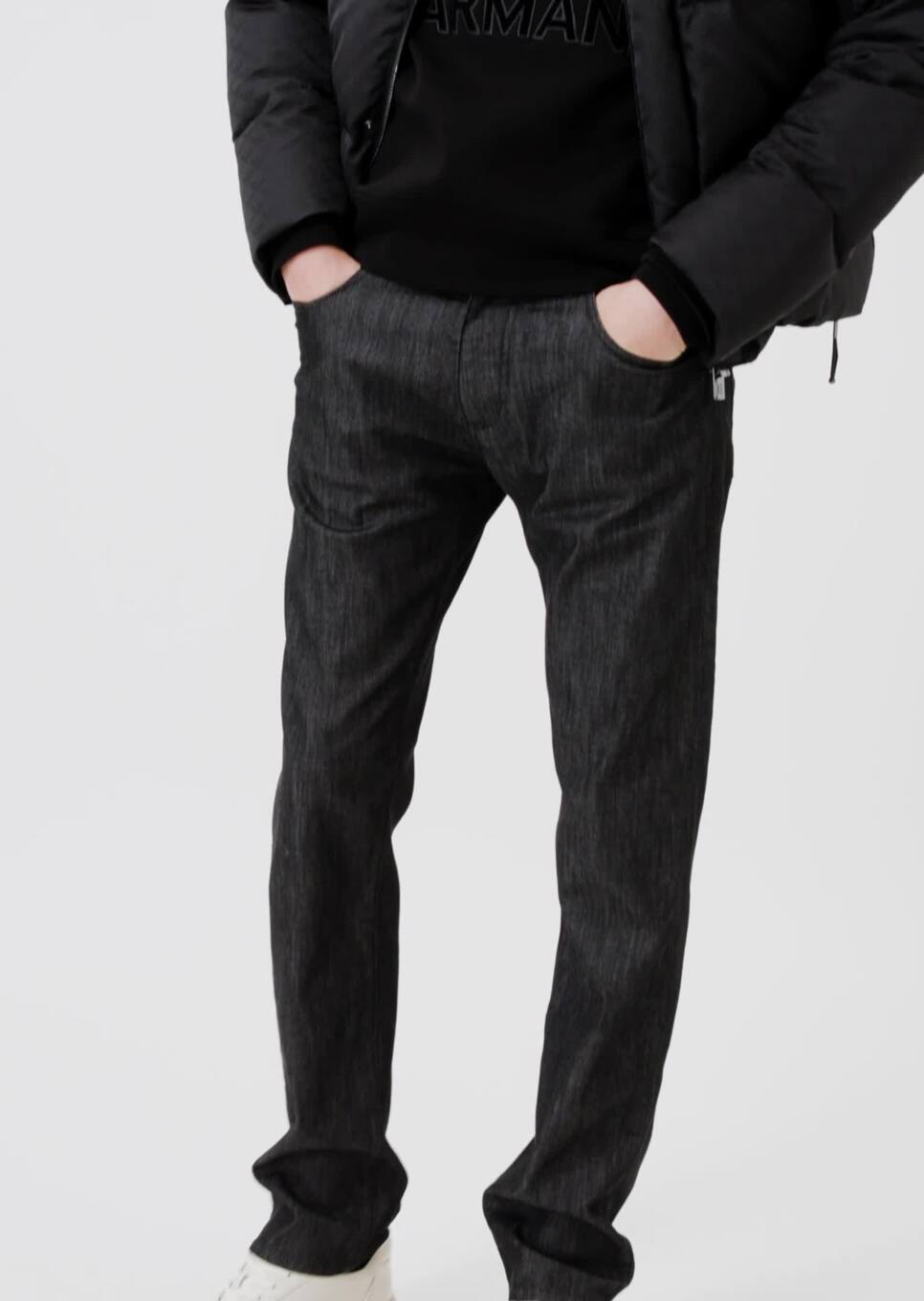 tema strimmel elasticitet J45 Regular-fit, worn-wash 8 oz denim jeans | EMPORIO ARMANI Man