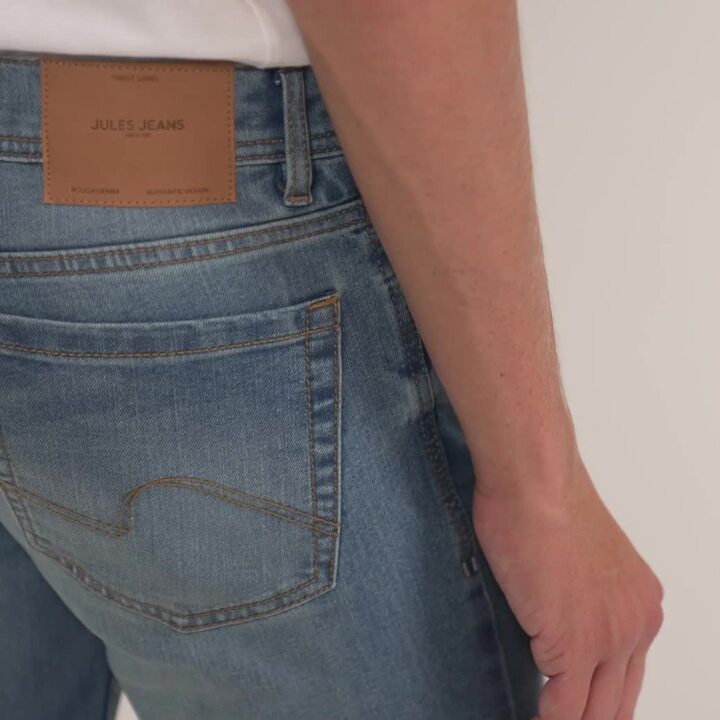 Jean straight en coton et polyester recyclés water