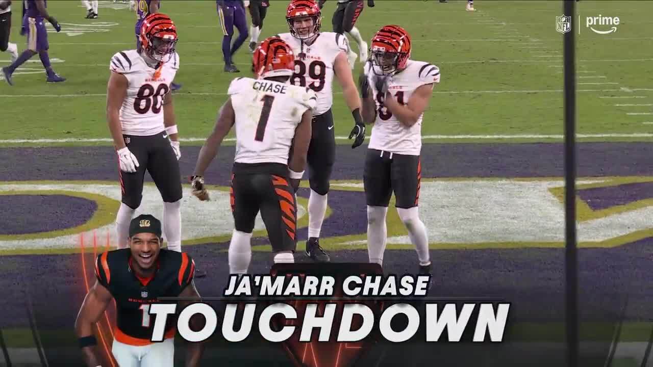 Can't-Miss Play: Chase leads the race downfield on 67-yard TD