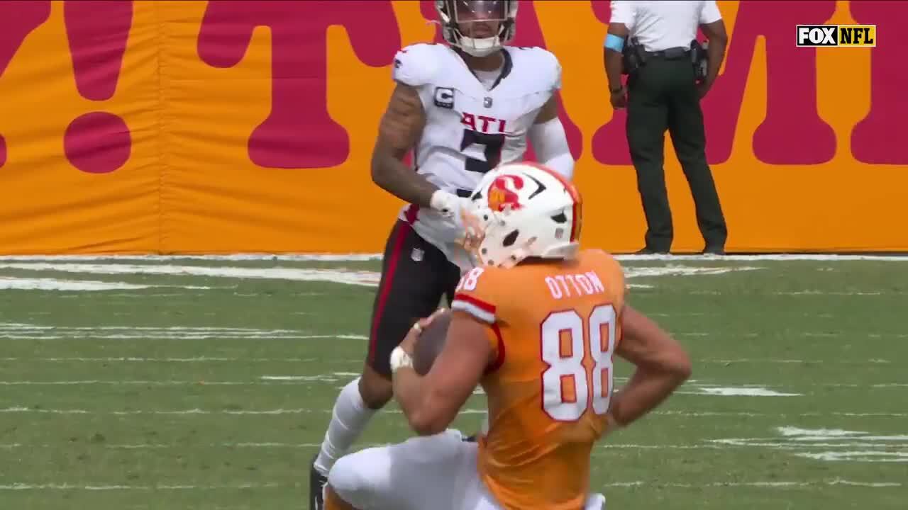 Cade Otton's best catches from 2-TD game vs. Falcons Week 8