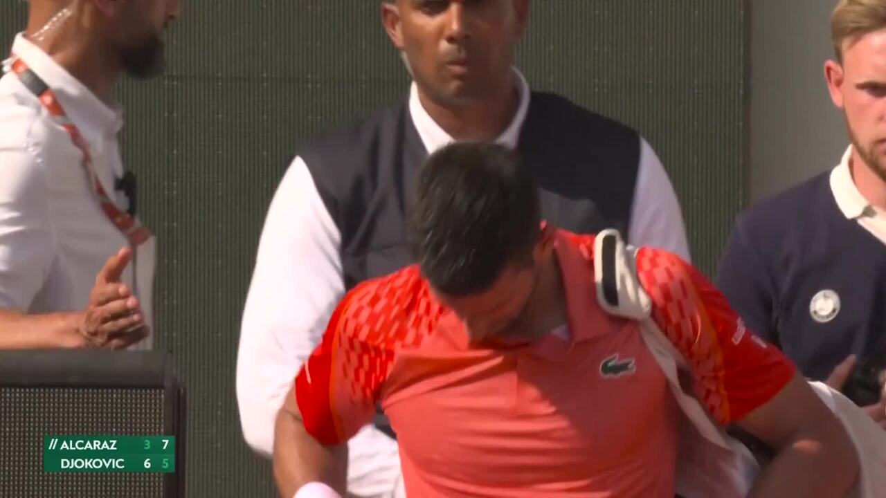 Alcaraz und Djokovic liefern große Show - Verletzungspech beim jungen Spanier