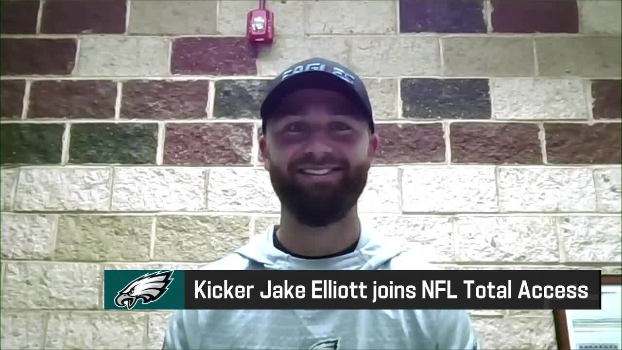 Jake Elliott: Jason Kelce has 'been in the building almost every day' since reti