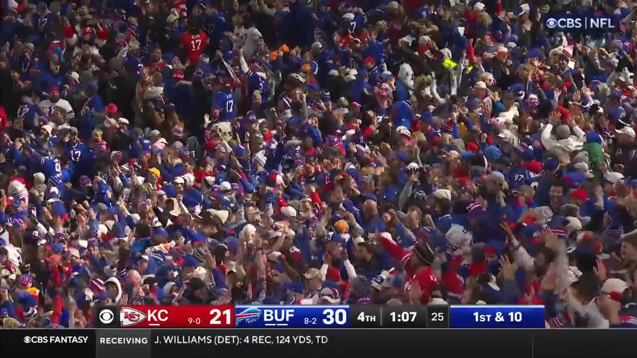 Can't-Miss Play: Terrel Bernard ices Bills' win vs. Chiefs on late INT vs. Mahom