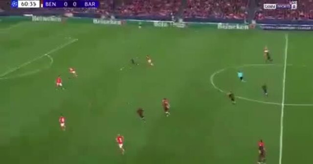 Reveja o golo de Raphinha no Benfica - Barcelona