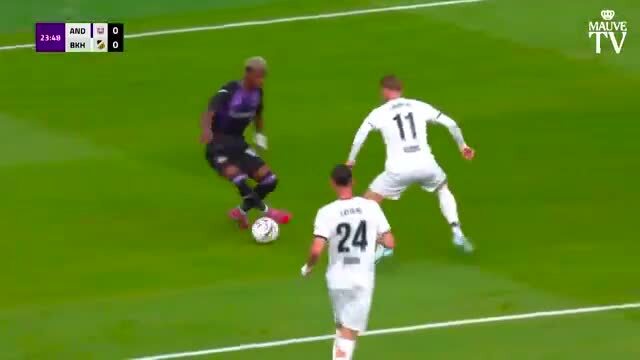 Nilson Angulo (Anderlecht) apontado ao Sporting