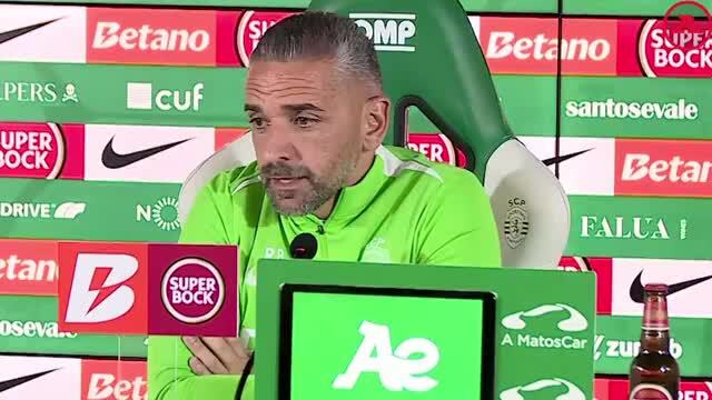 Rui Borges fala da possibilidade de contratar no Vitória