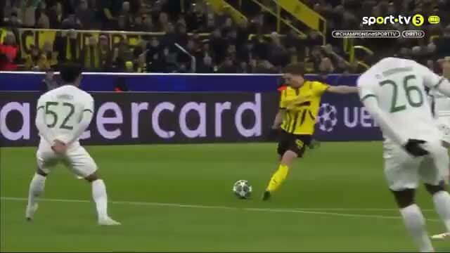 Rui Silva negou golaço a Sabitzer com parada monumental