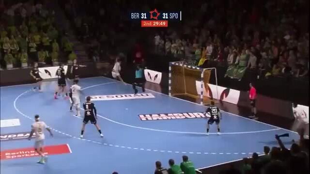 Grande momento de Martim Costa, lateral do Sporting que está no Mundial