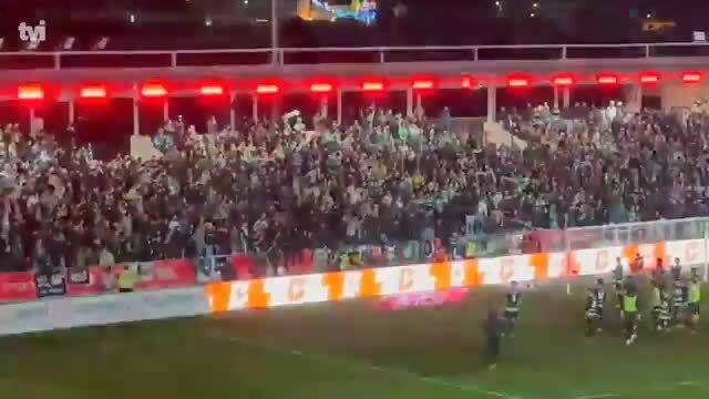 Adeptos do Sporting pedem demissão de João Pereira