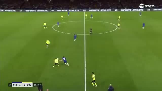 Mateus Fernandes goleado pelo Chelsea