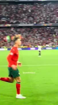 Cristiano Ronaldo responde a provocações sobre Lionel Messi
