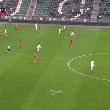 Demir Tiknaz, alvo do Sporting, brilha pela seleção