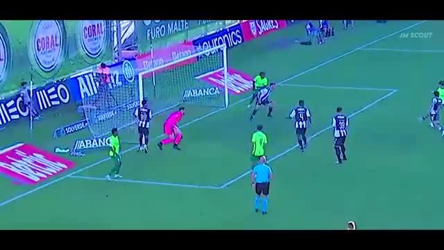 Passe de Geny é problema; Confira o trabalho do ala no Sporting