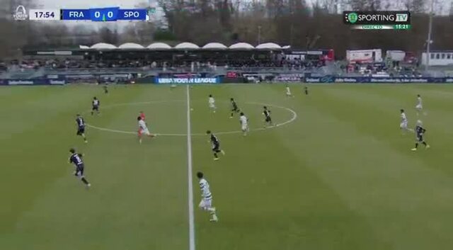 Golo da vitória do Sporting frente ao Frankfurt na Youth League