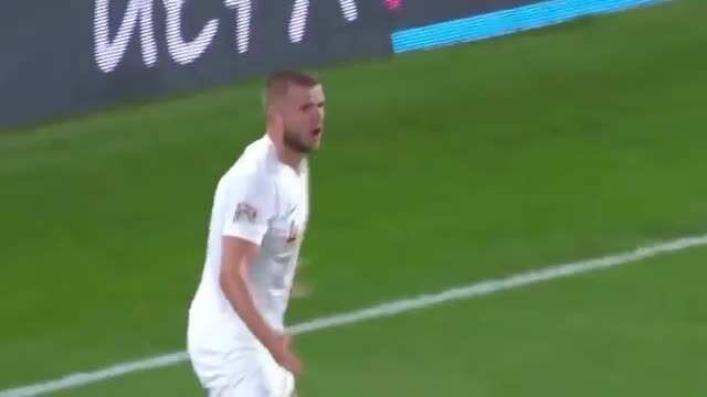 Eric Dier está na mira do Sporting; Recorde a 'varridela' do central sobre Sergio Ramos