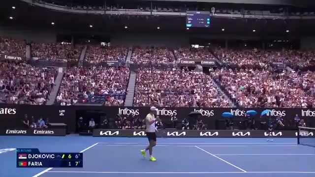 Resumo da partida de Jaime Faria, adepto do Sporting, frente a Novak Djokovic