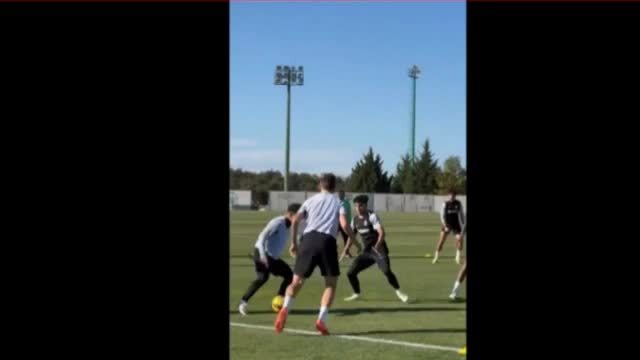 Pormenores do primeiro treino de Rui Borges no Sporting