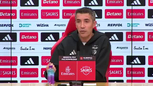 Bruno Lage fez hoje a conferência do Nacional - Benfica