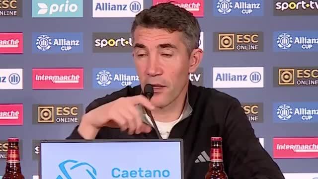 Bruno Lage explica ausência de Beste nos convocados do Benfica