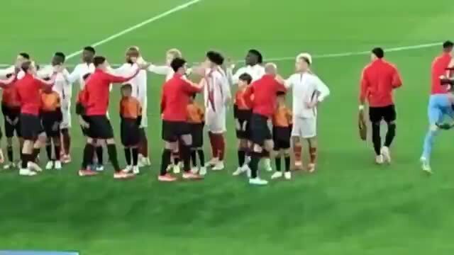 Trubin ignora Golovin no Monaco - Benfica