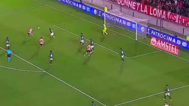 Benjamín Rollheiser continua com futuro incerto no Benfica