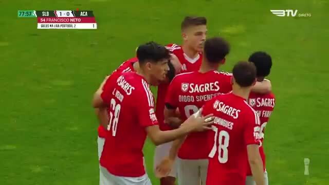 Francisco Neto dá a vitória ao Benfica B frente ao Académico