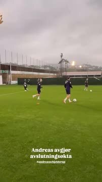 Schjelderup encanta fora do Benfica