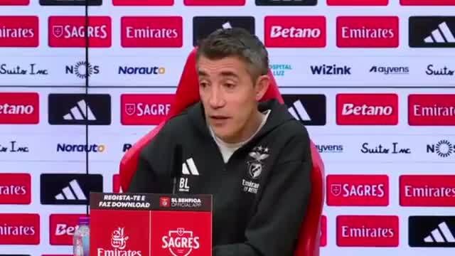 Bruno Lage comenta as recentes renovações no Benfica