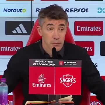 Bruno Lage comenta palavras de Nuno Farinha depois do Benfica - Nacional