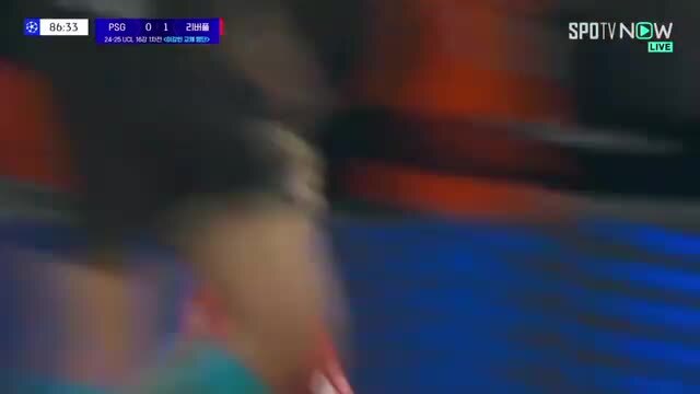 Darwin ajuda Liverpool a tramar ex Benfica que jogam no PSG