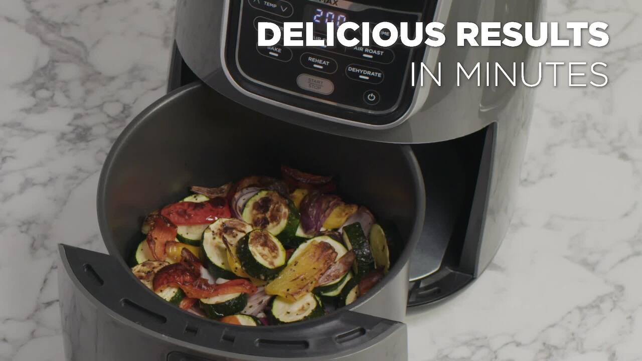 Ninja Air Fryer Max XL 5.5-Quart Black Air Fryer in the Air Fryers