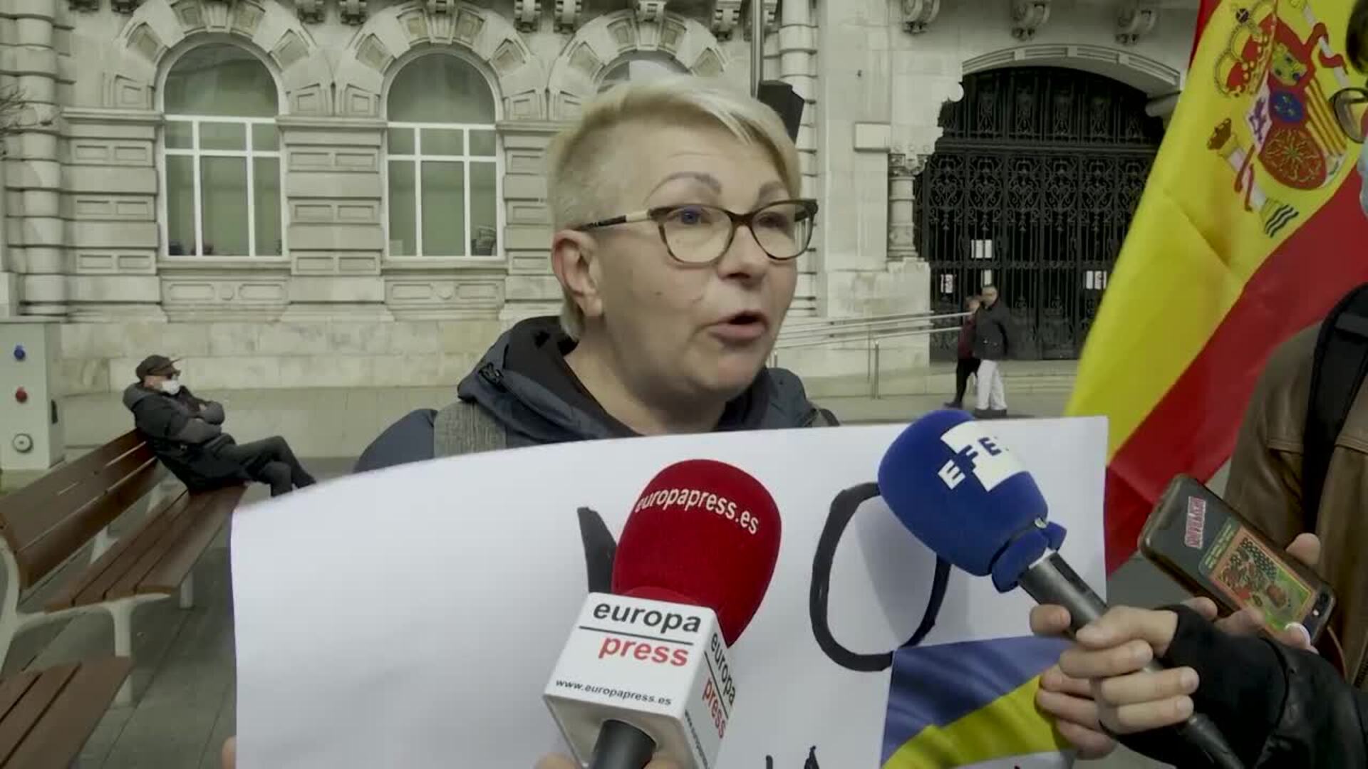 Ucranianos en España se concentran en apoyo a su país y &quot;por la paz&quot;