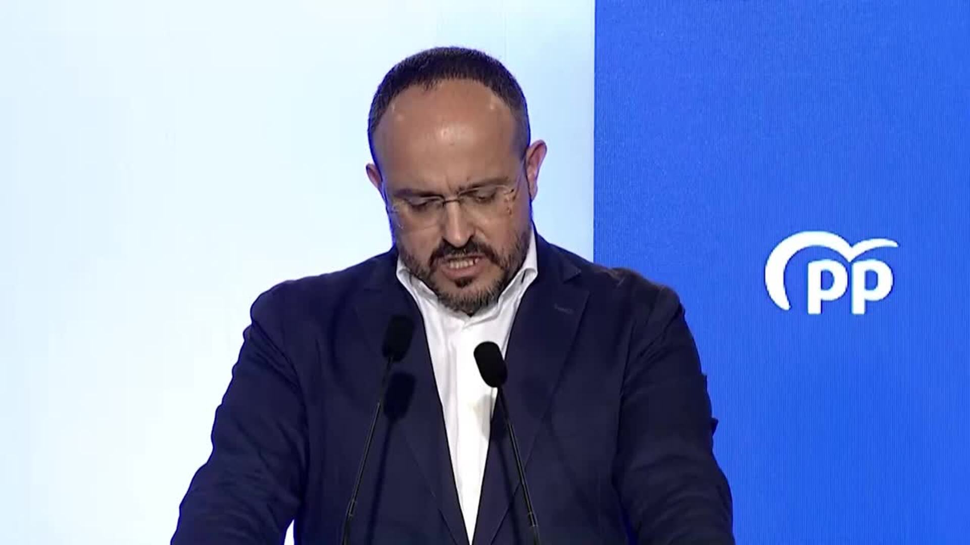 Fernández dice que &quot;el PP no es Bárcenas, es Miguel Ángel Blanco y Paco Cano&quot;