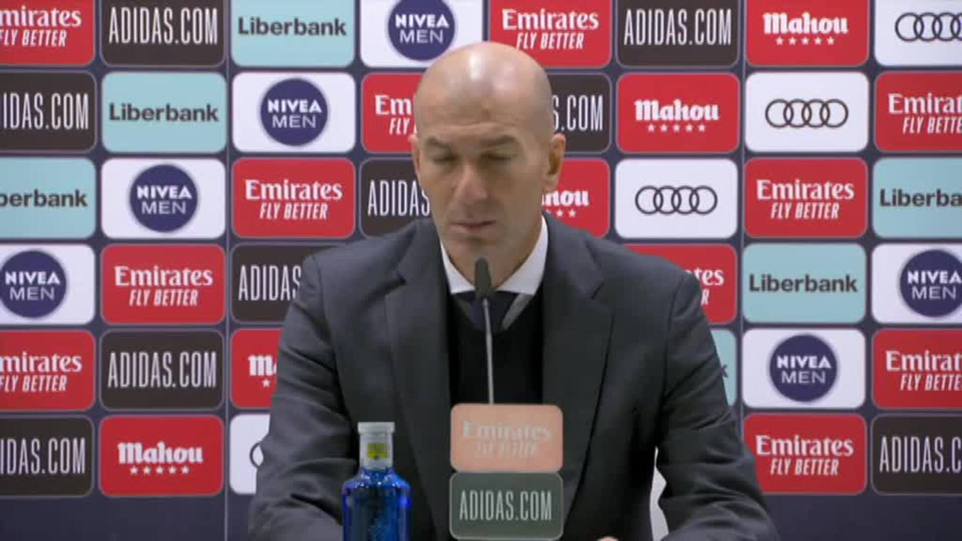 Zidane: &quot;Hay que estar contentos con lo que estamos haciendo, son seis victorias consecutivas&quot;
