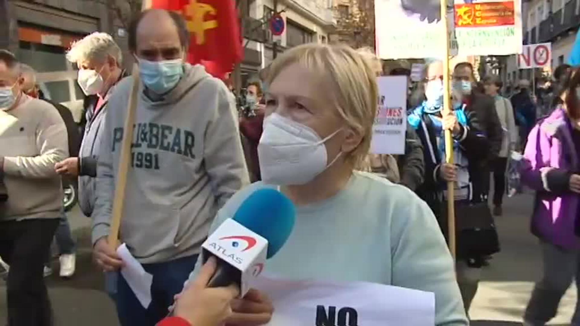 Miles de pensionistas exigen en la calle el blindaje de las pensiones en la Constitución
