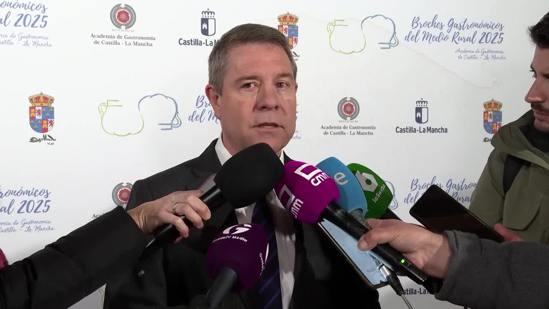 García-Page anuncia un bloque de deducciones fiscales para ayudar en la ...