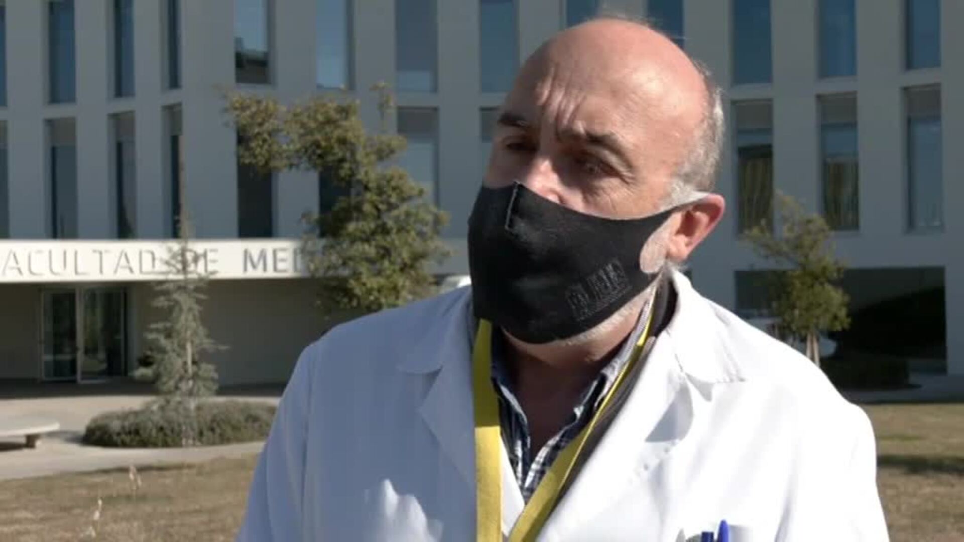 La necesidad o no de una tercera dosis para atajar la COVID abre un debate entre los expertos