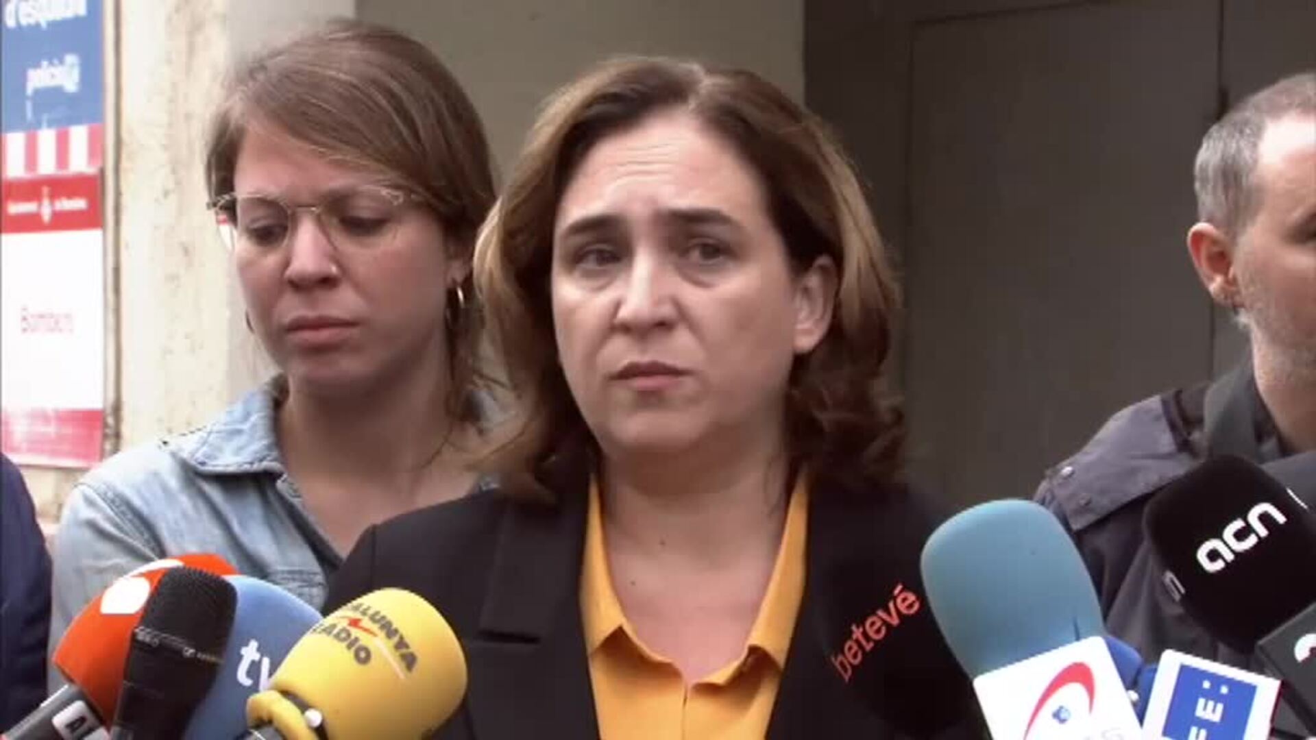 Colau: &quot;Esto no puede seguir así. Barcelona no se lo merece&quot;