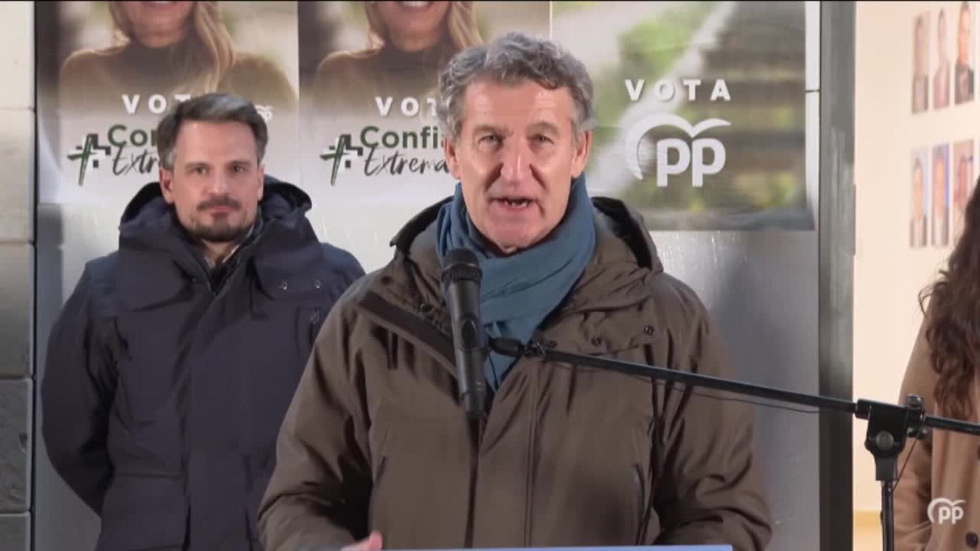Feijóo pide el voto para que Extremadura "avance" y no dependa de "pinzas irresponsables"