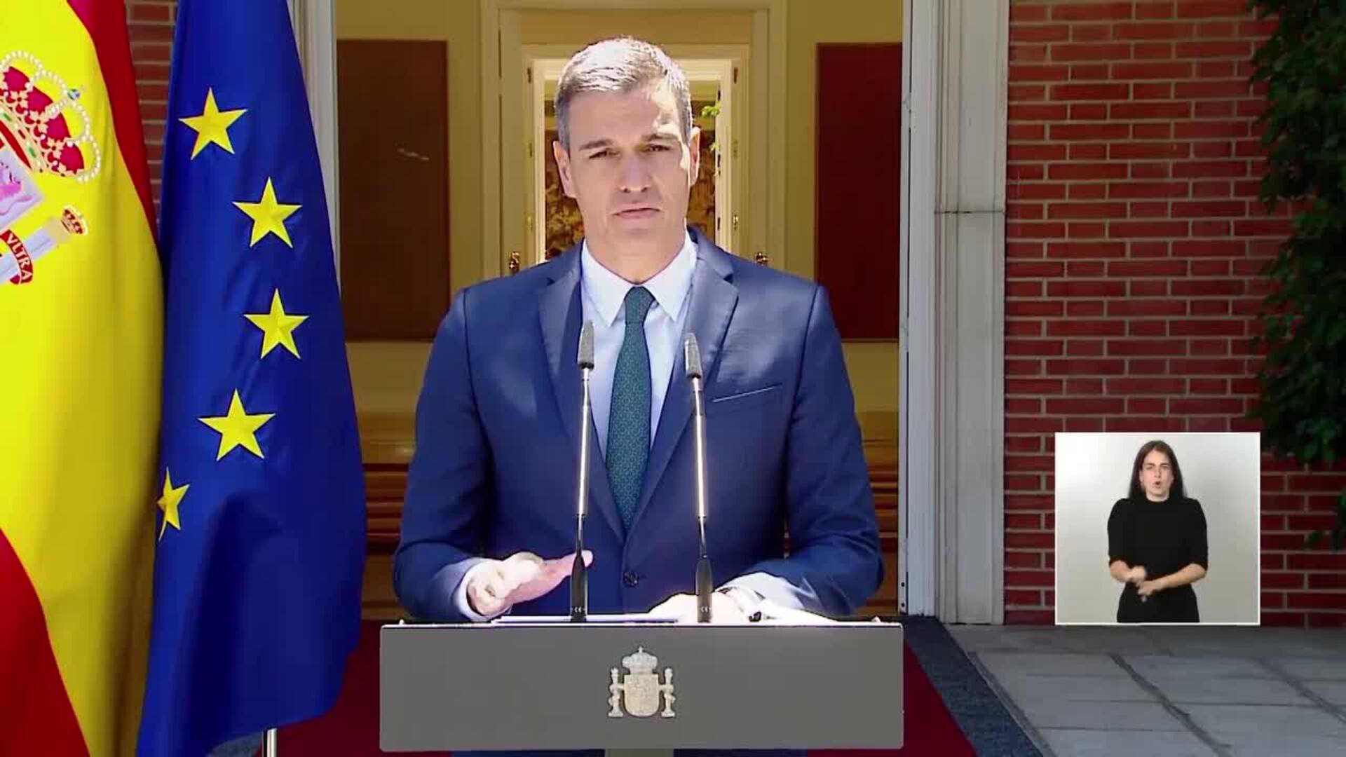 Sánchez viaja hoy a Ceuta y Melilla y avisa que será &quot;firme&quot;